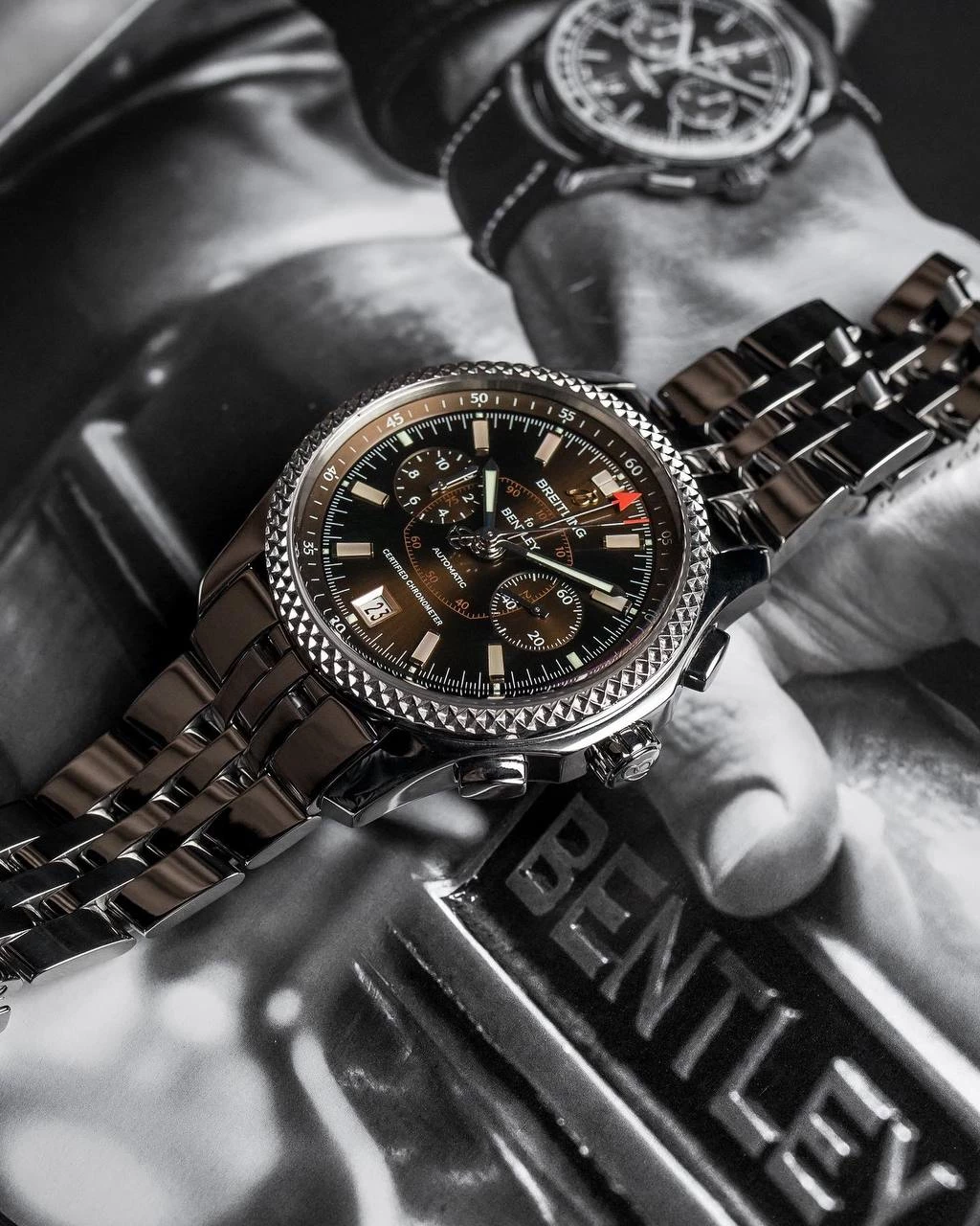 Breitling for Bentley Mark VI P26362