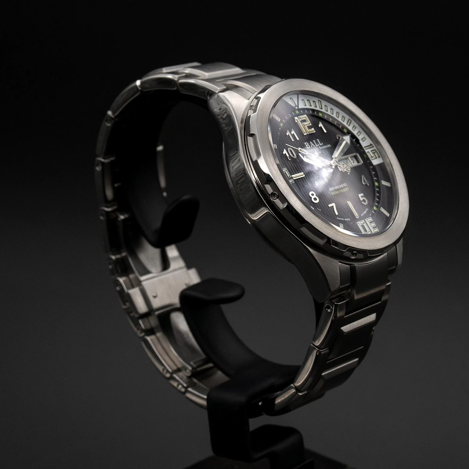BALL Engineer Master II Diver DM3020A-SAJ-BK