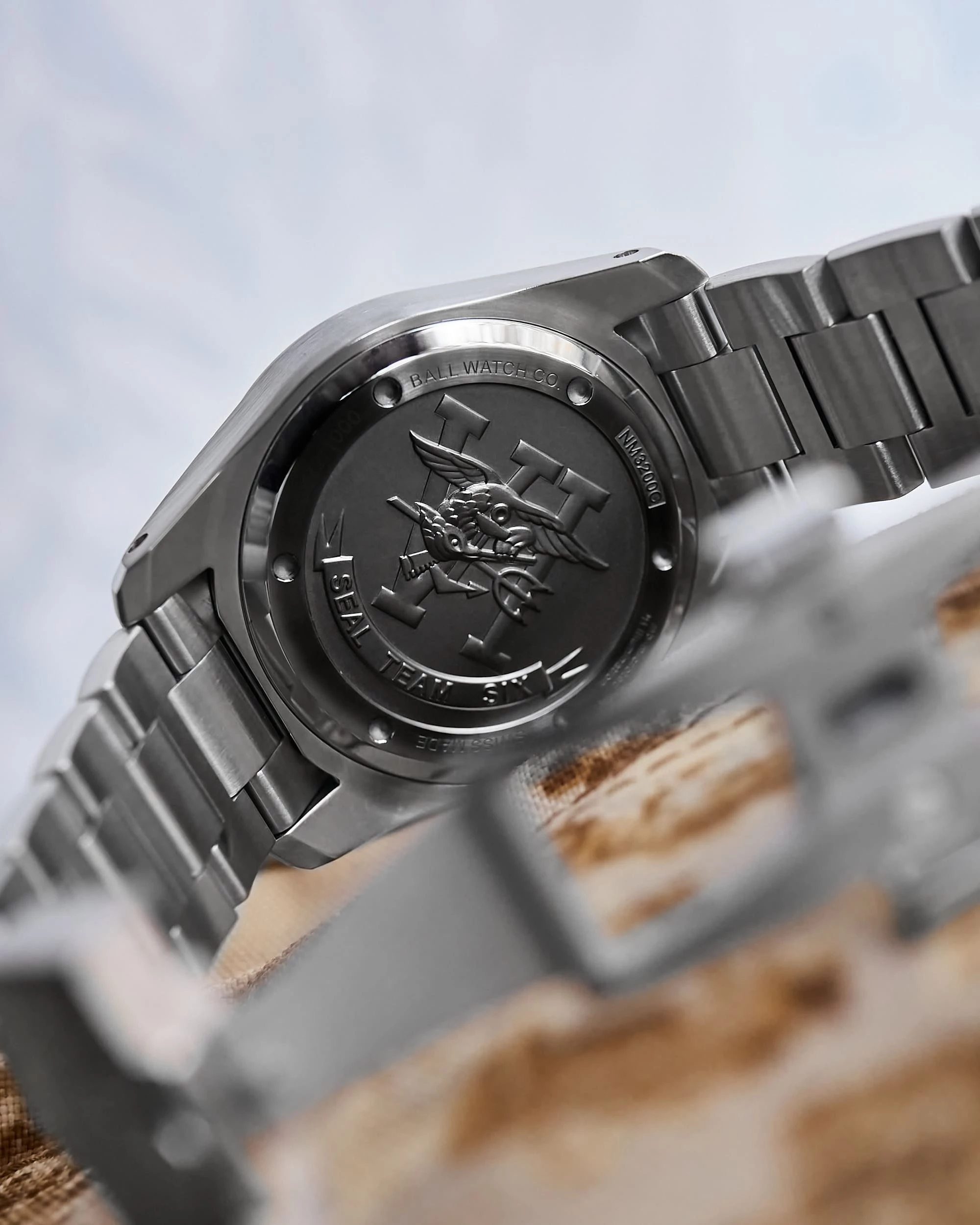 Ball Devgru Engineer Hydrocarbon NM3200C-SJ-BKRD