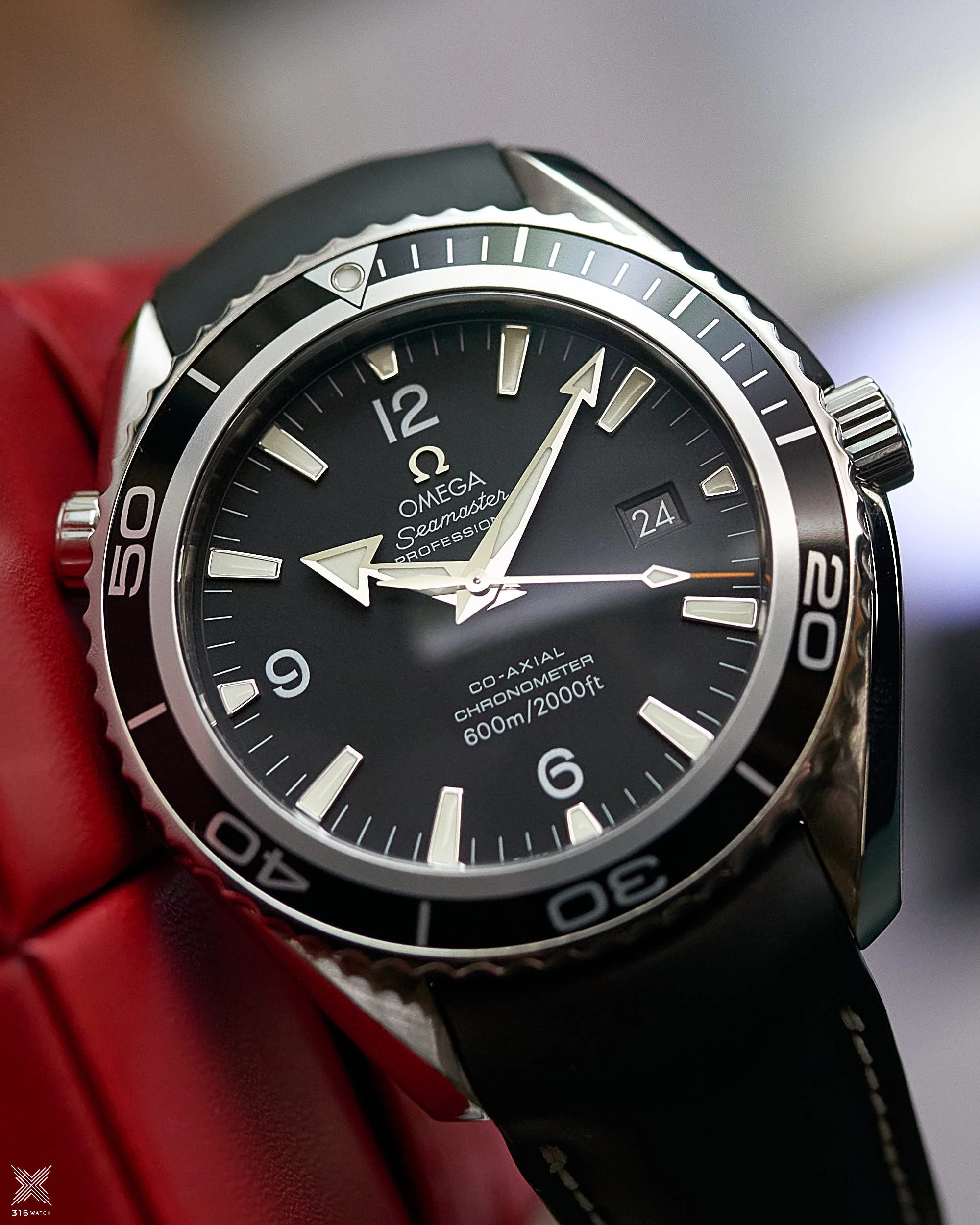 Omega Seamaster Planet Ocean 2200.50.00