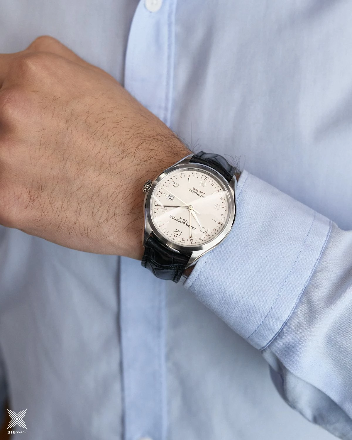 Baume & Mercier Clifton GMT MOA10112