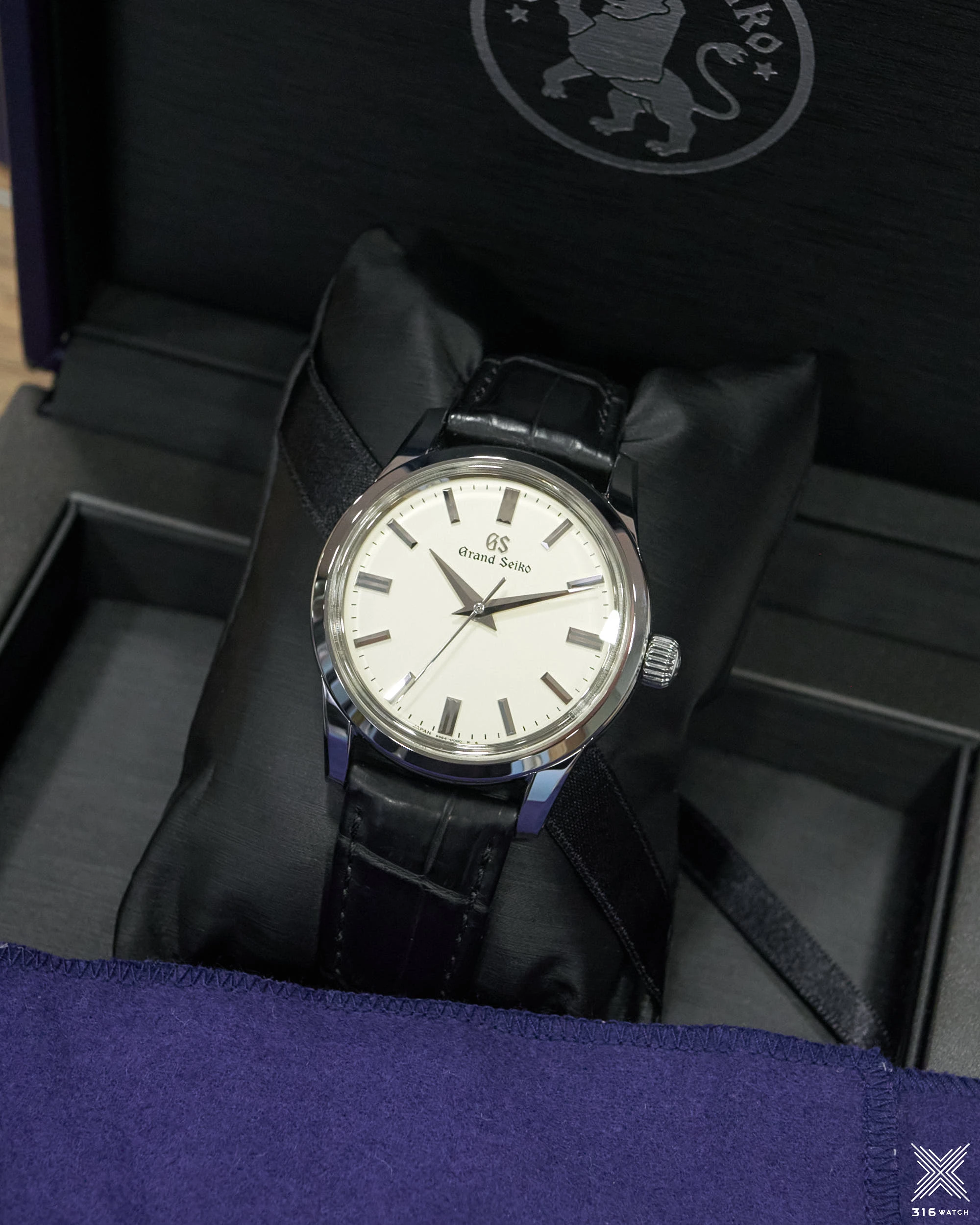 Grand Seiko SBGW231G