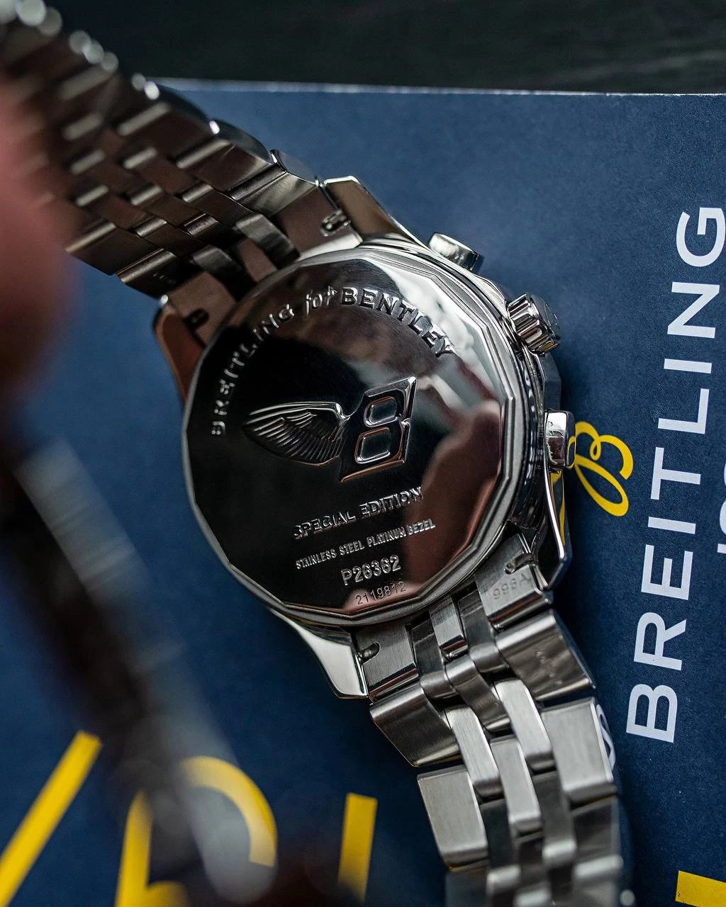 Breitling for Bentley Mark VI P26362