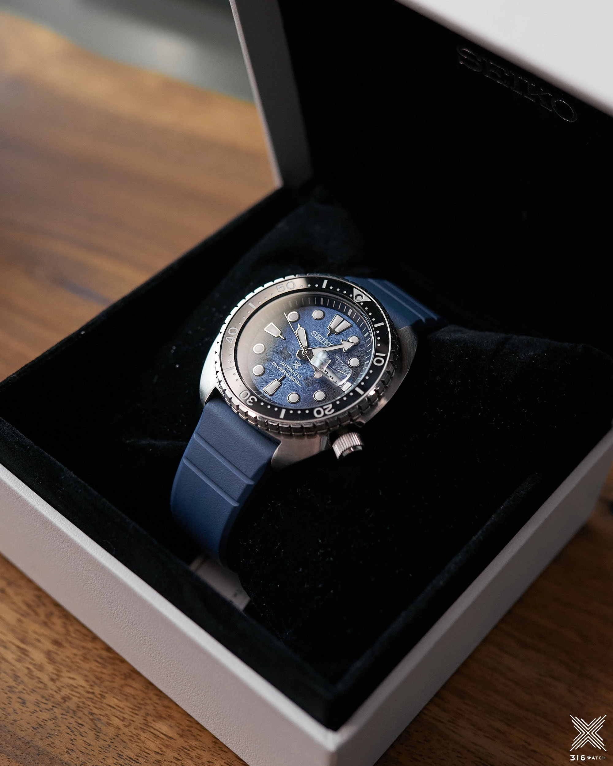 Seiko Prospex Special Edition “Manta Ray” SRPF77