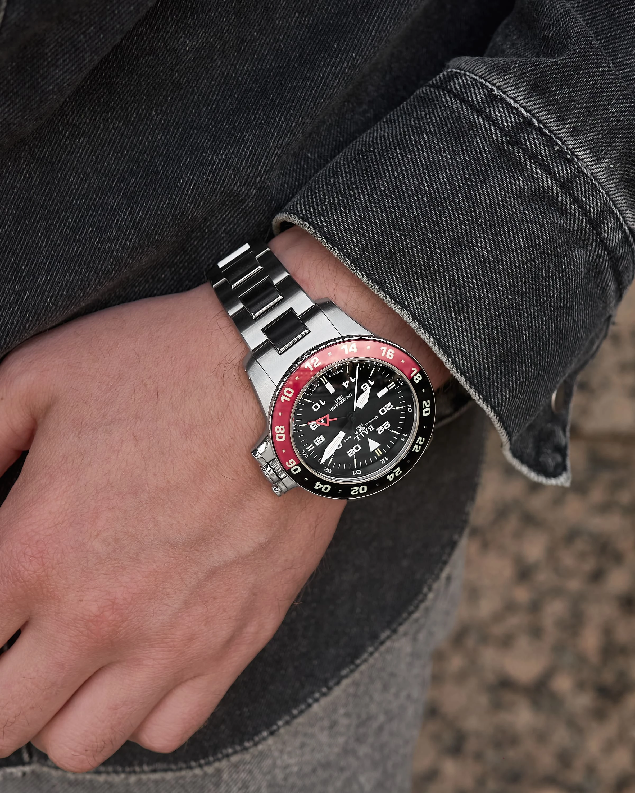 Ball Engineer Hydrocarbon AeroGMT II DG2018C-S3C-BK
