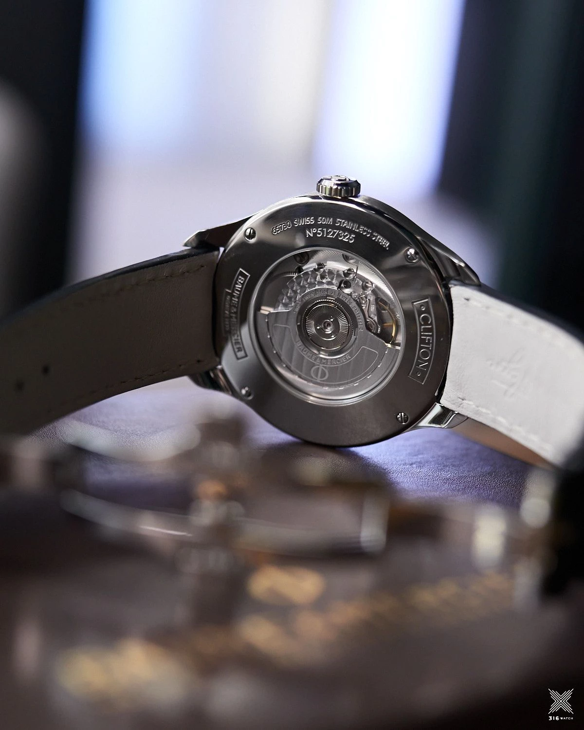 Baume & Mercier Clifton GMT MOA10112
