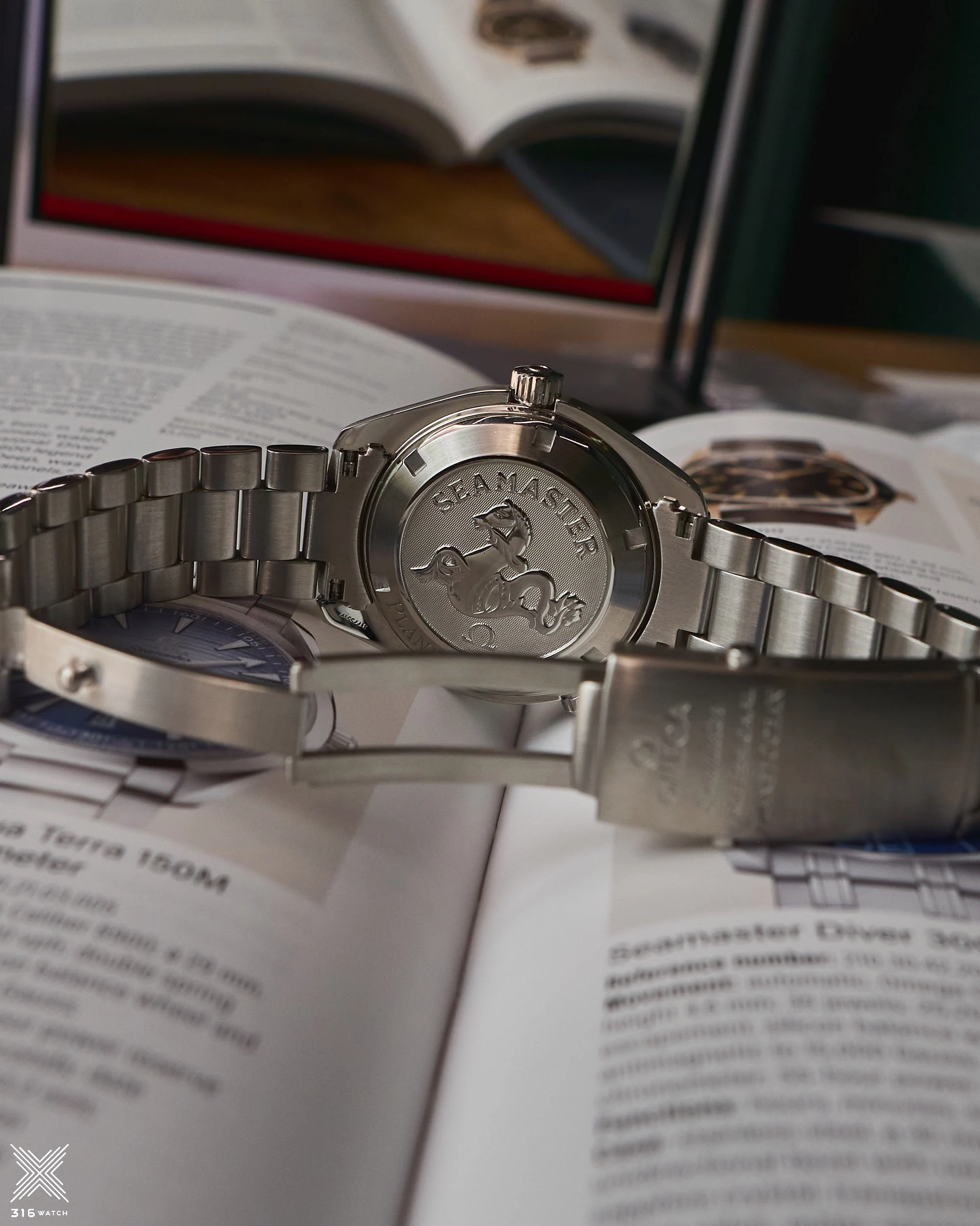 Omega Seamaster Planet Ocean 600M 42mm Chronometer 2209.50.00
