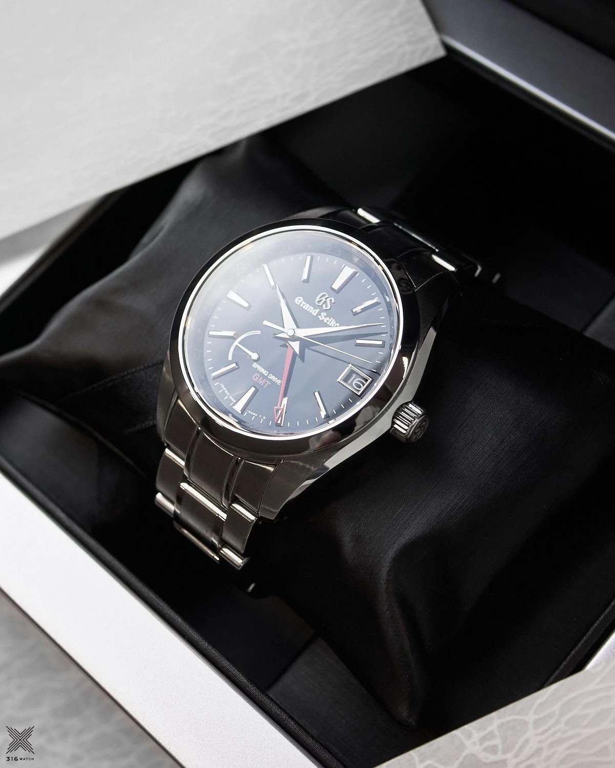 Grand Seiko Heritage GMT Spring Drive SBGE211G