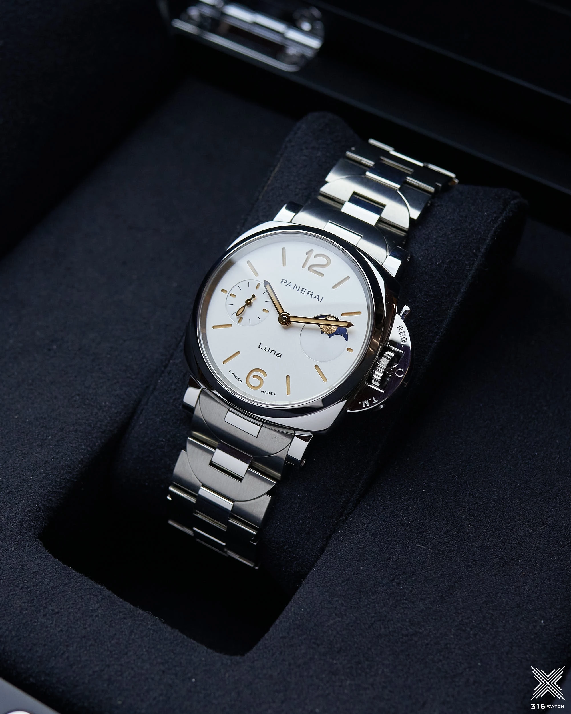Panerai Luminor Due Luna PAM01301