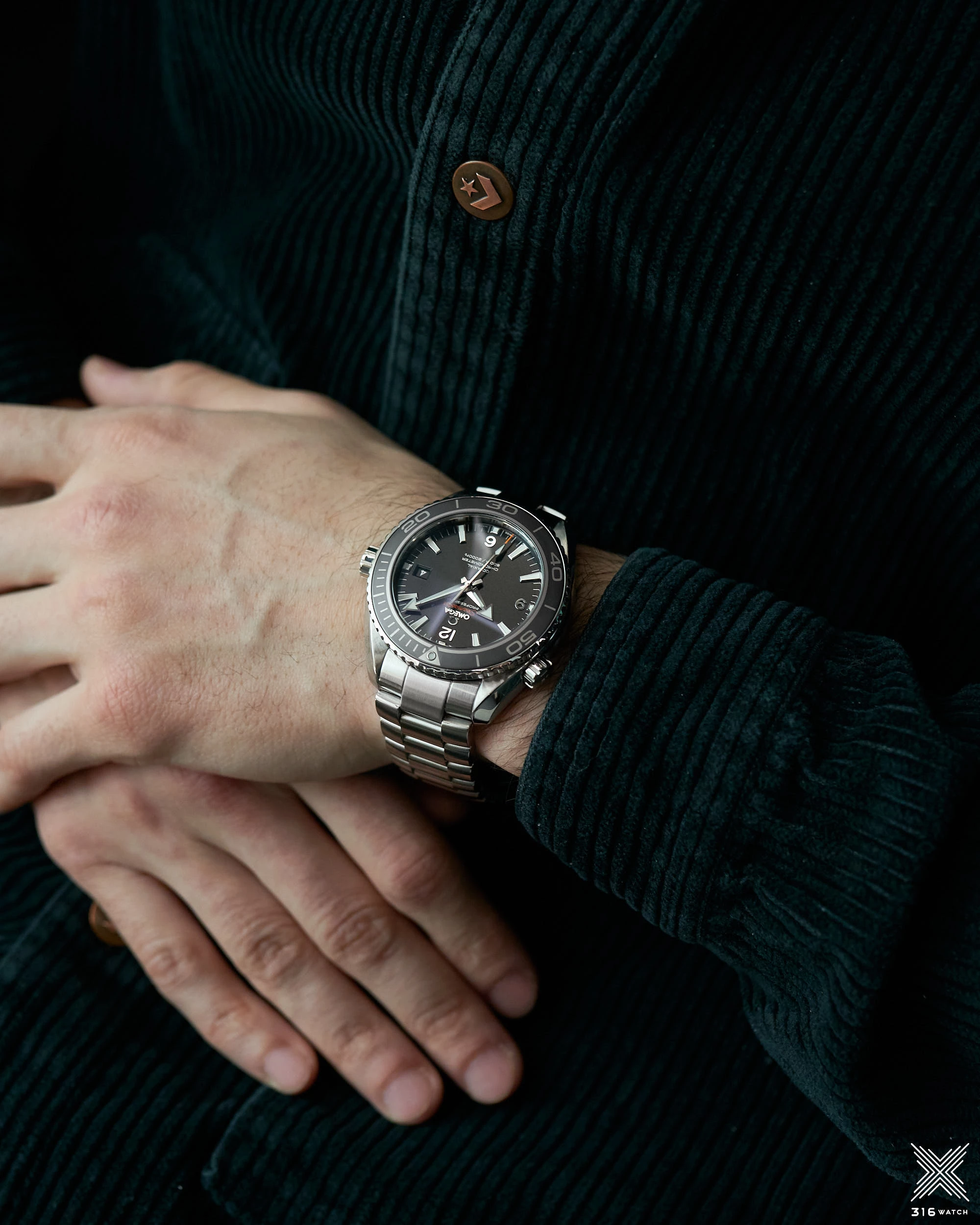 Omega Seamaster Planet Ocean 600 m 232.30.46.21.01.001