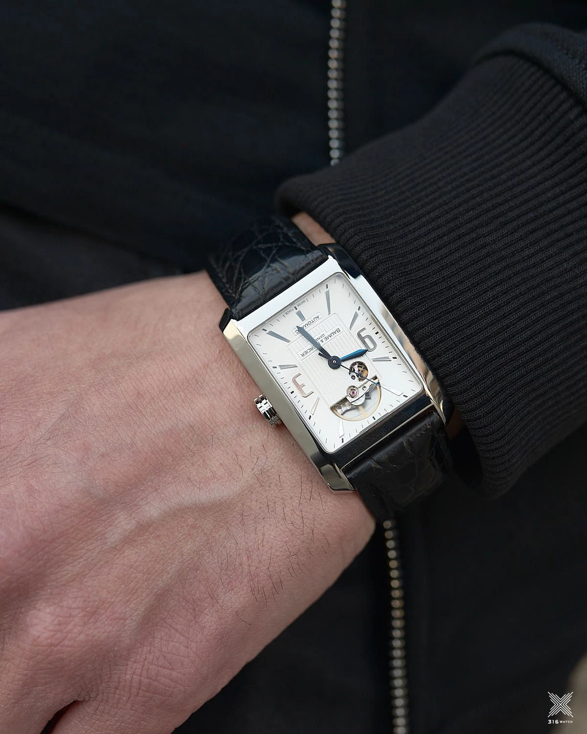 Baume & Mercier Hampton Classic XL Balancier M0A08818