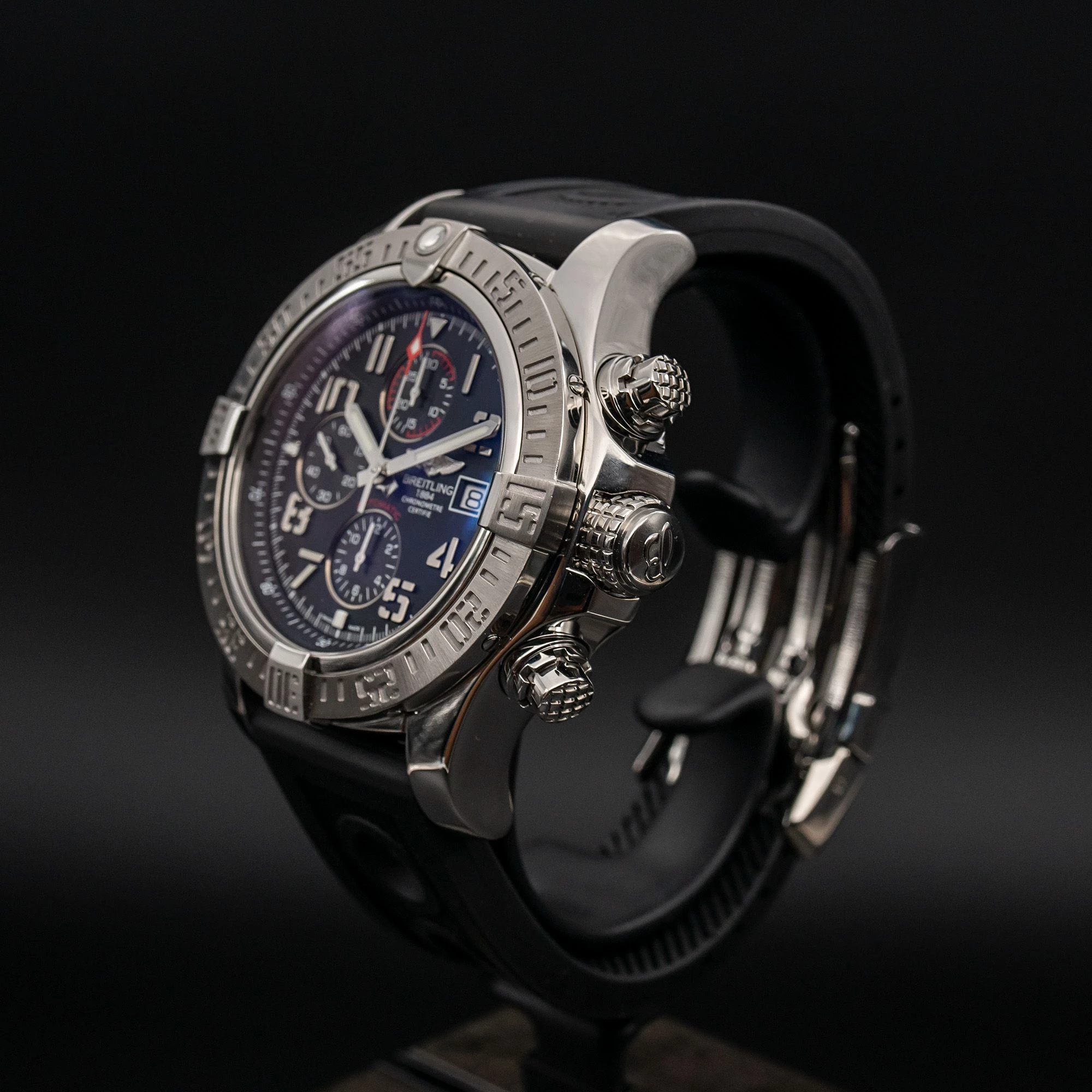 Breitling Super Avenger II A1337111/BC28