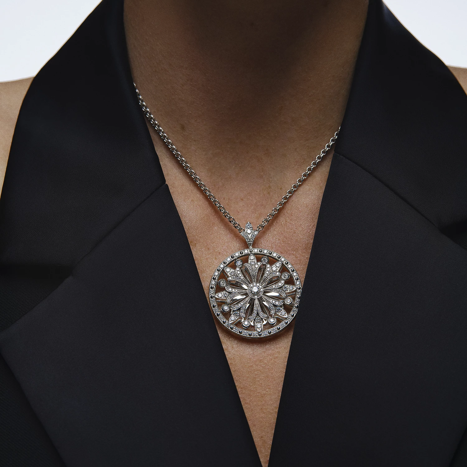Колье Alrosa Diamonds 2H140D21S