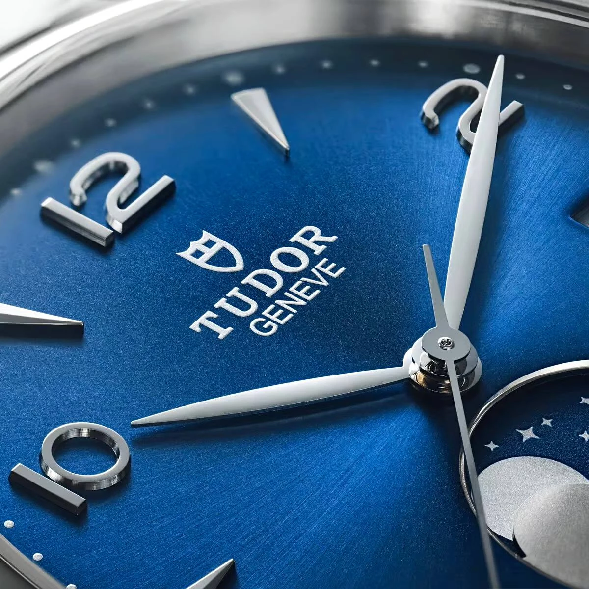 Tudor 1926 Luna M91560-0002