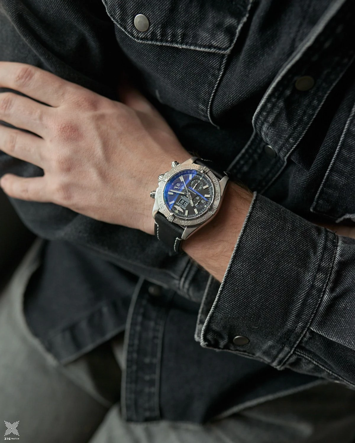 Breitling Chronomat Blackbird A44359