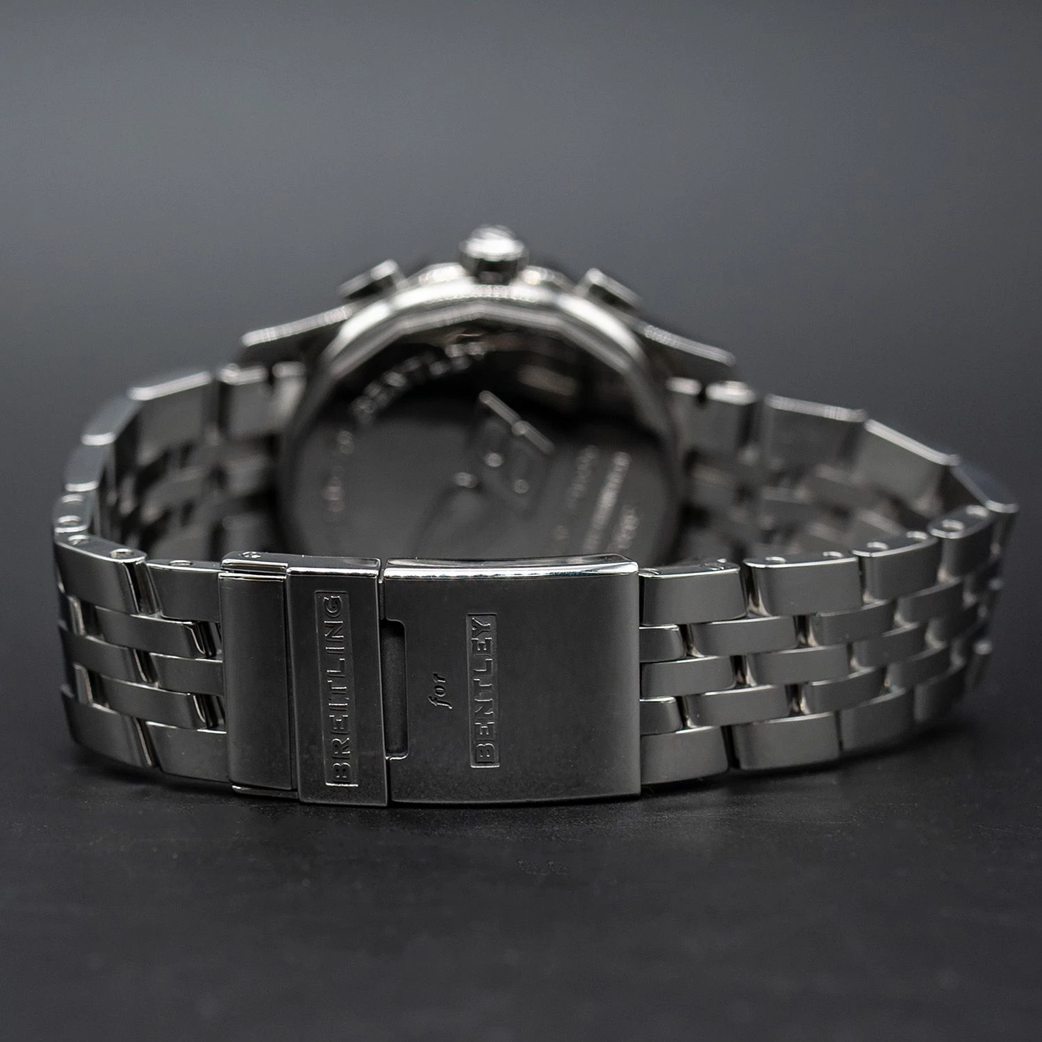 Breitling for Bentley Mark VI P26362