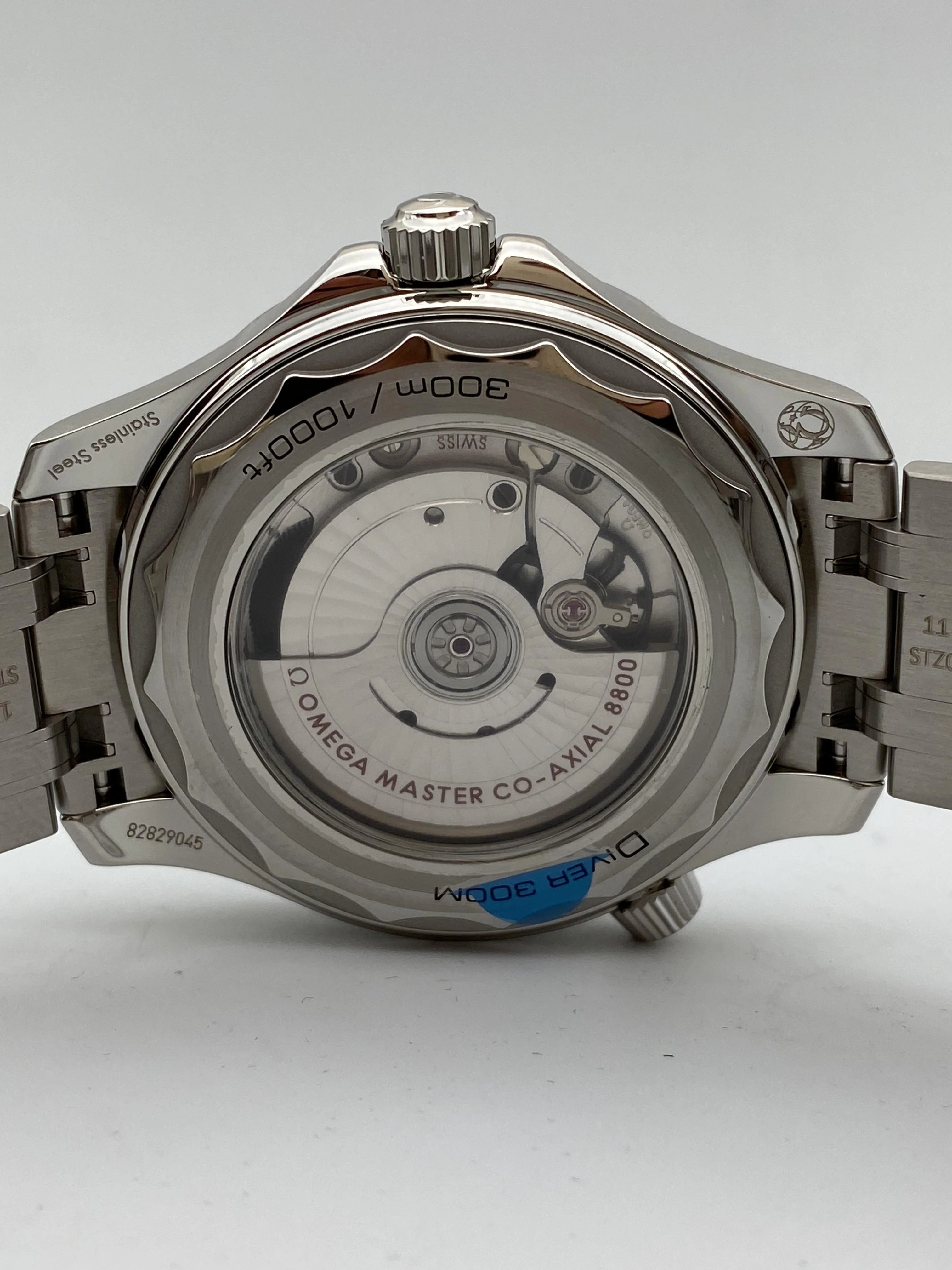 Omega 210.30.42.20.01.001