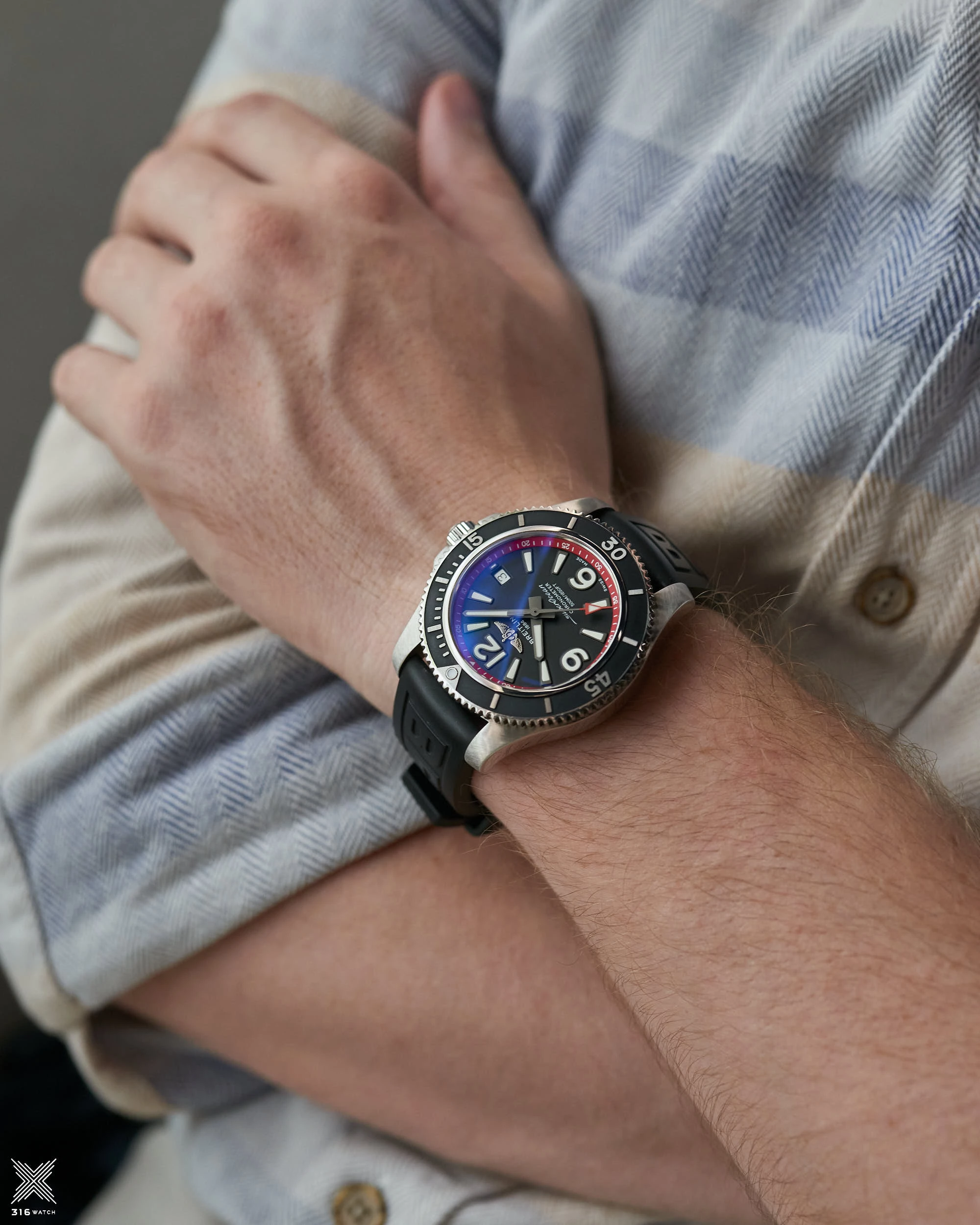 Breitling Superocean Automatic 42 A17366D71B2S1