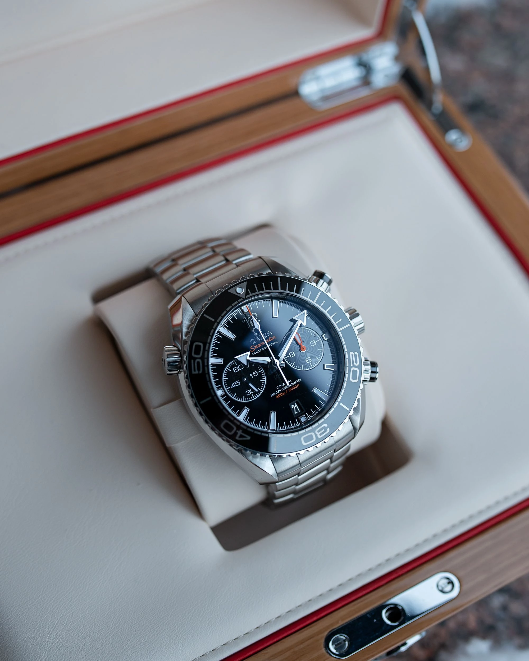 Omega Seamaster PlanetOcean 600M Chronograph 215.30.46.51.01.001
