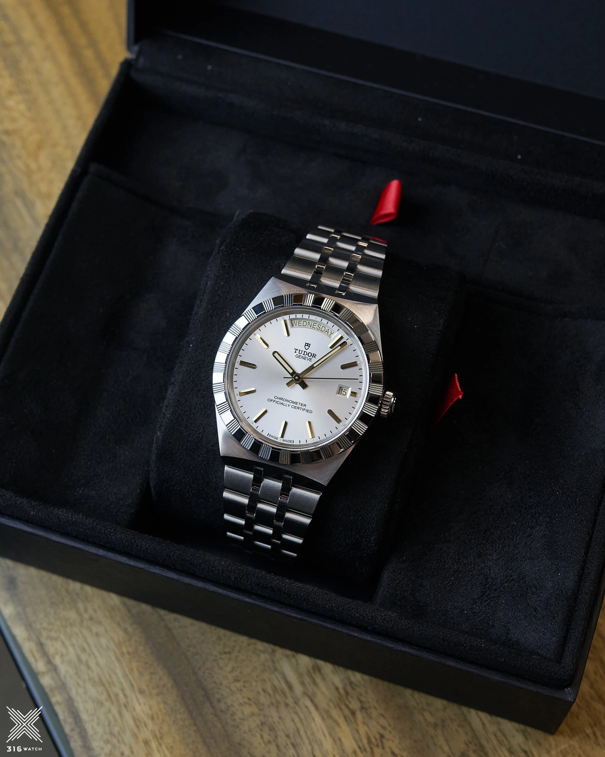 Tudor Royal M2840D1A0-0004