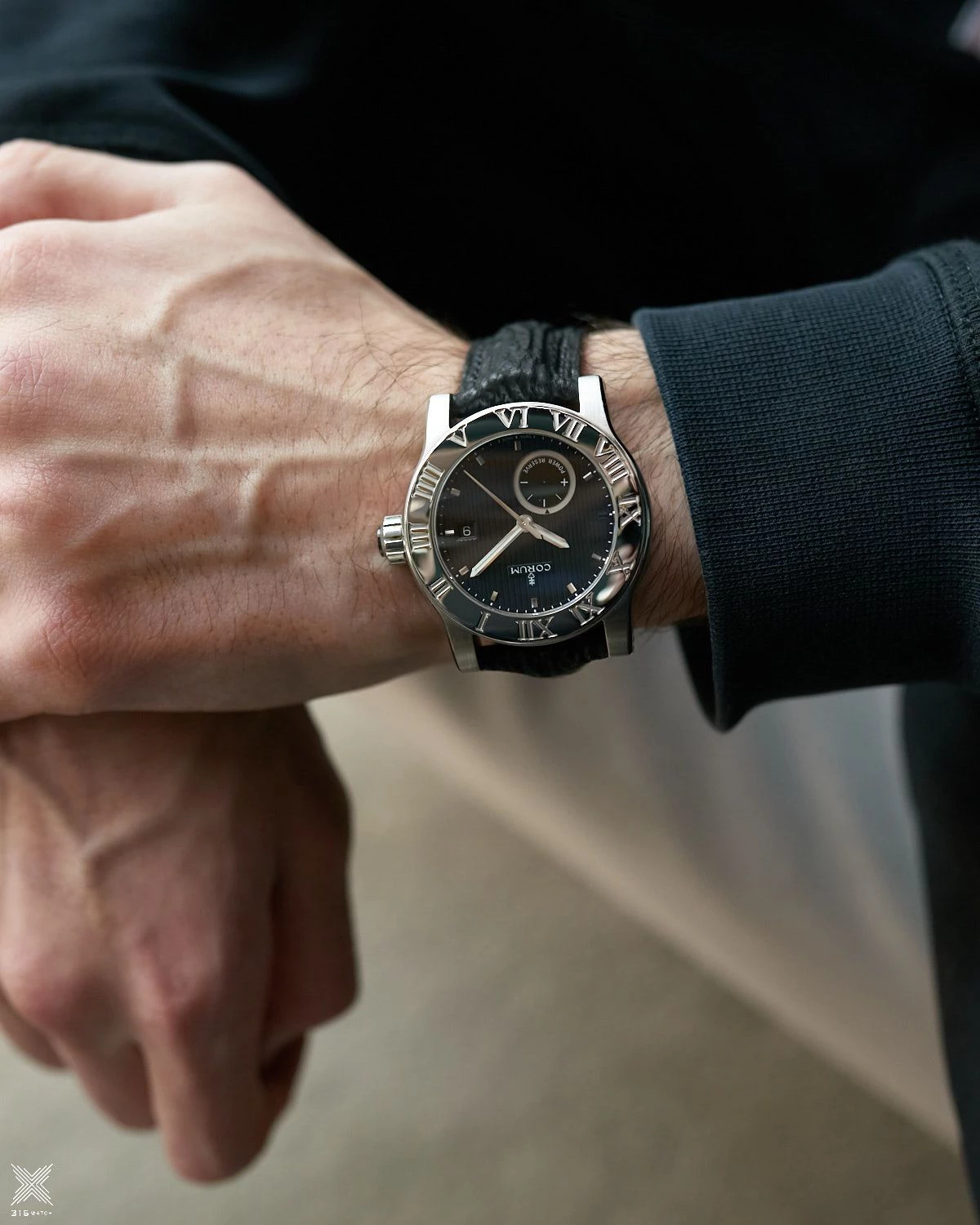 Corum Romulus 373.515.20/F101 BN75